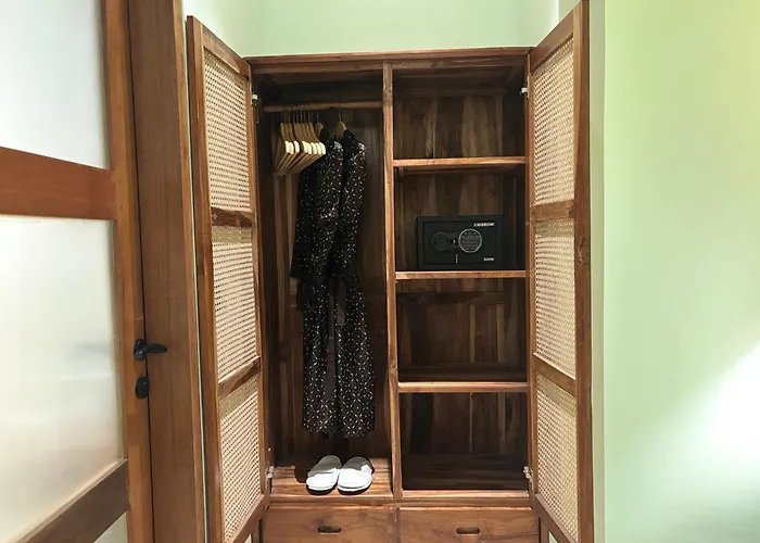 Narindra House 別荘 ウブド